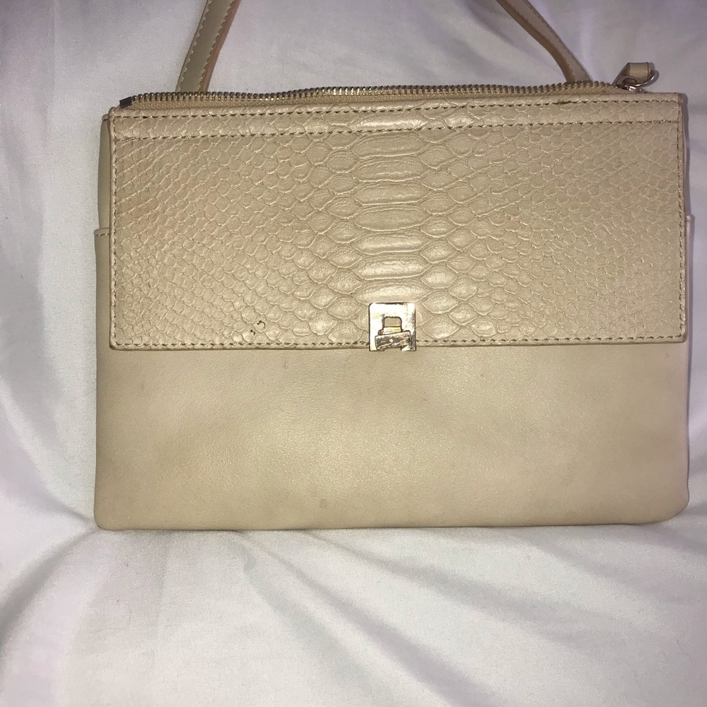 Cross body bag